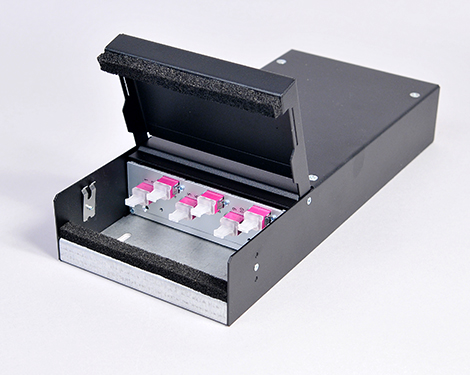 Consolidation Box, Stahl, 12 x LCPC, 50/125µm OM4 (6xLCPC duplex)