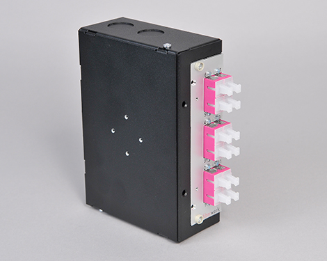 Hutschienen Box, Stahl, 12 x SCPC, 50/125µm OM4 (6xSCPC duplex)