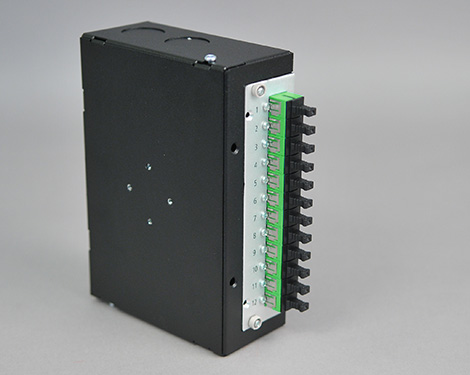 Hutschienen Box, Stahl, 12 x SCAPC, 9/125µm