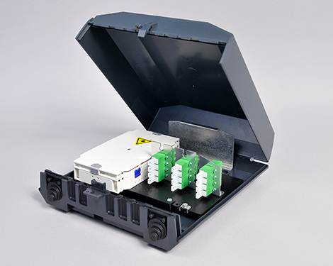 Venus-Box ohne Schloss, 12 x LSH / E2000®APC FBW, SM