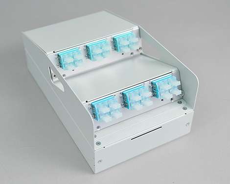 AP-Box fwLine, 24 x LCPC, 50/125µm OM3 (6xLCPC quad)