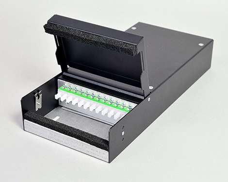 Consolidation Box, Stahl, 4 x SCAPC, 9/125µm