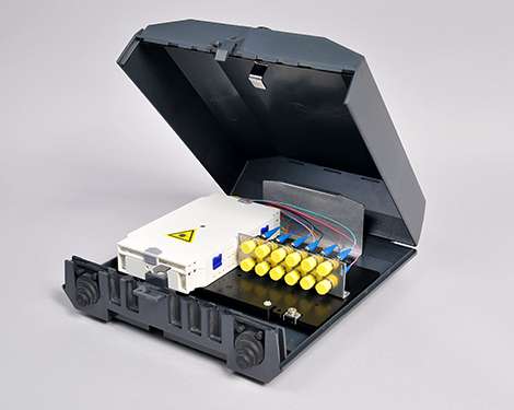 Venus-Box mit Schloss, 6 x FCPC, 9/125µm