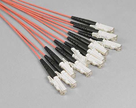 Steckermontage Breakout, 2.0mm, 6 x E2000PC, 62.5/125µm OM1, H&S
