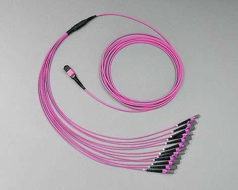 Fanout, MTP®/MPO female-8xLCPC, 50/125µm OM4, 2.0m