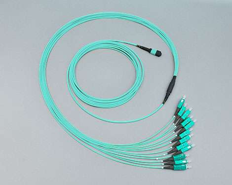Fanout, MTP®/MPO male-8xSCPC, 50/125µm OM3, 2.0m