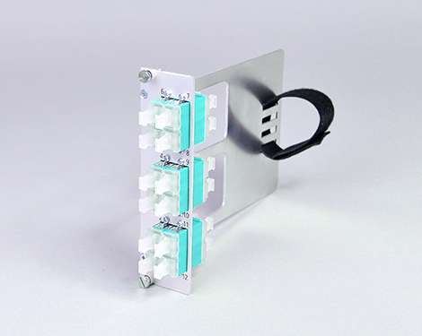 Einschubmodul 7TE, 24 x LCPC, OM3, mit Klett (6xLCPC quad)